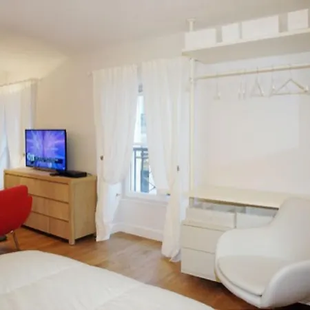 Godot De Mauroy - 4 Adults Apartamento *