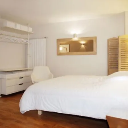 Godot De Mauroy - 4 Adults Apartamento *