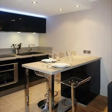 Godot De Mauroy - 4 Adults Apartamento *